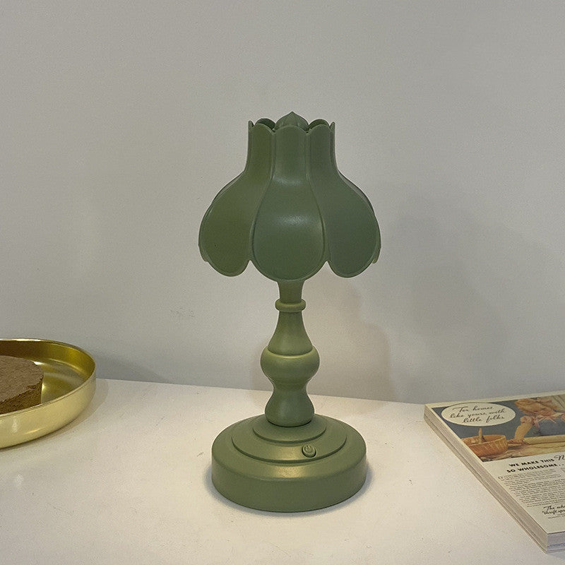 European Lotus Usb Charging Night Light Nostalgic Mediterranean Bedroom Bedside Lamp Mini Contracted Led Desk Lamp Decoration