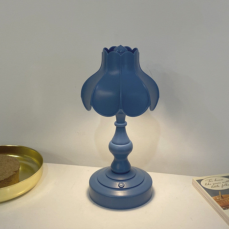 European Lotus Usb Charging Night Light Nostalgic Mediterranean Bedroom Bedside Lamp Mini Contracted Led Desk Lamp Decoration