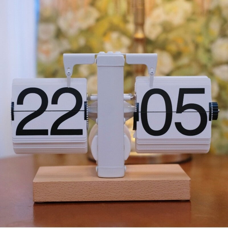 Retro flip digital clock, battery - powered mechanical clock for home & office decor