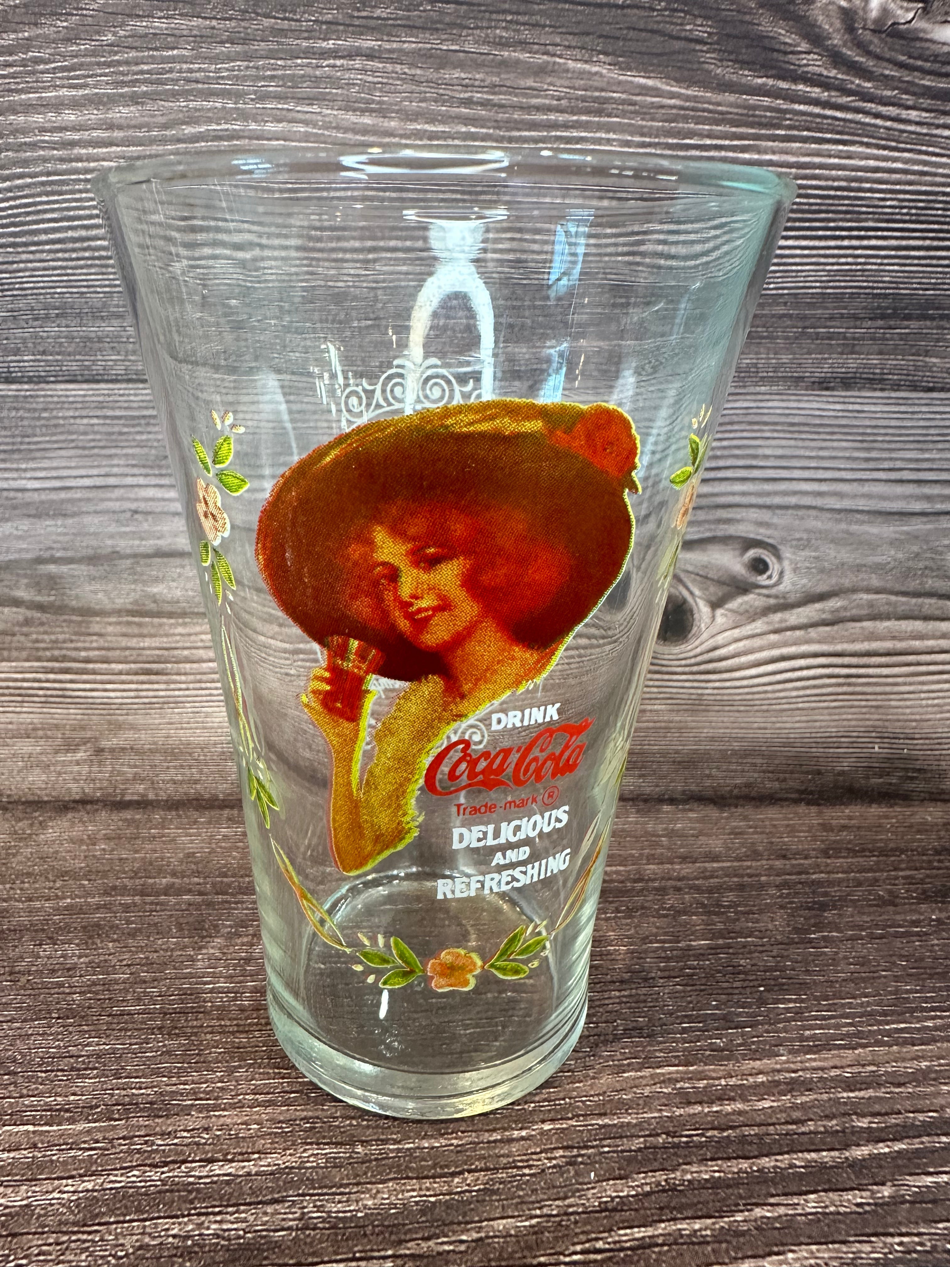 Vintage Coca Cola Magnificent Ladies Collector Series 1 Glasses