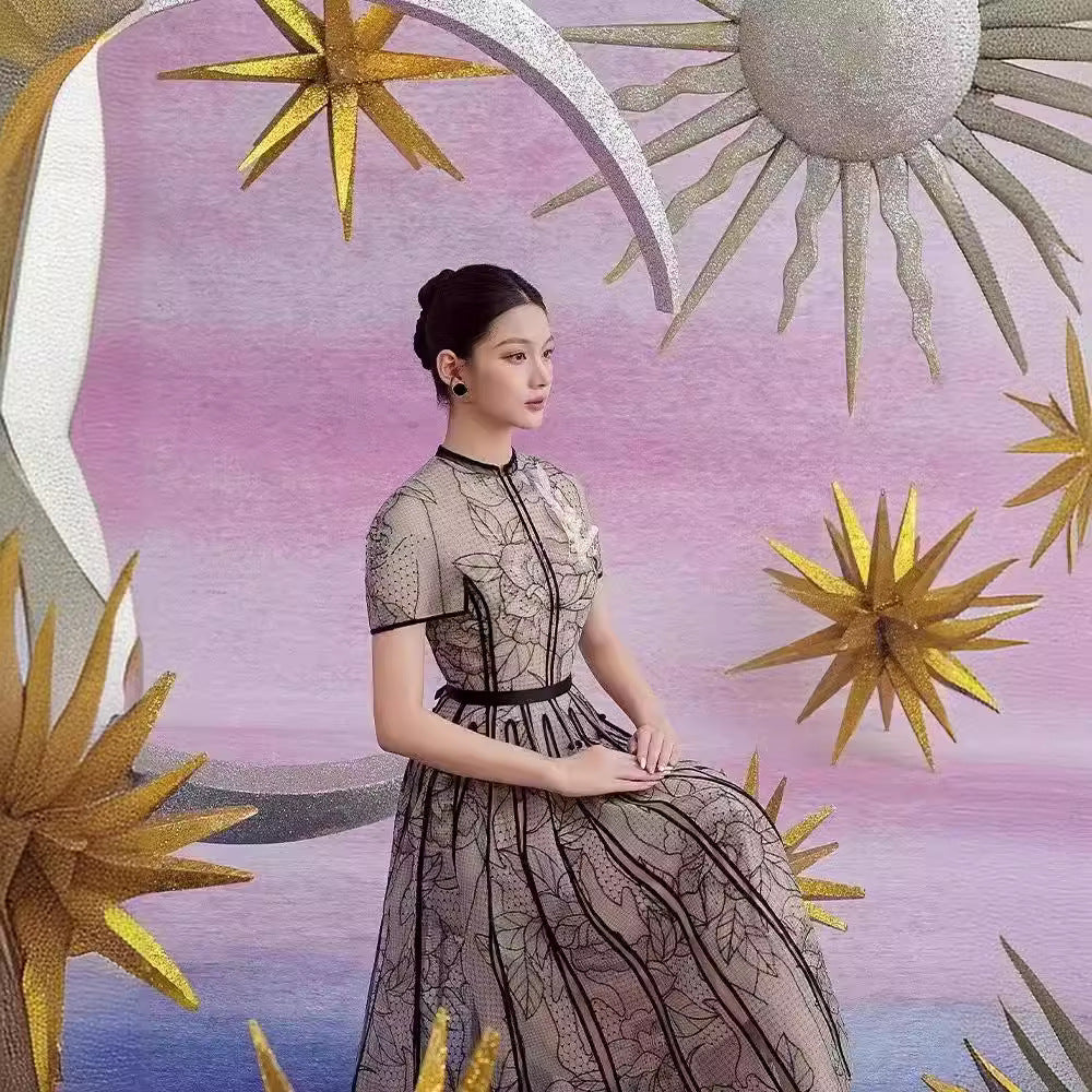 Lace Three-dimensional Flower Embroidery Dress