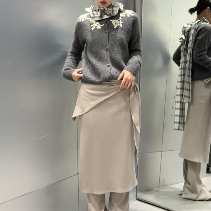 Gray Round Neck Knit Cardigan with Vintage Embroidery Fashionable High-End Embroidered Long Sleeve Wool Cardigan for Women