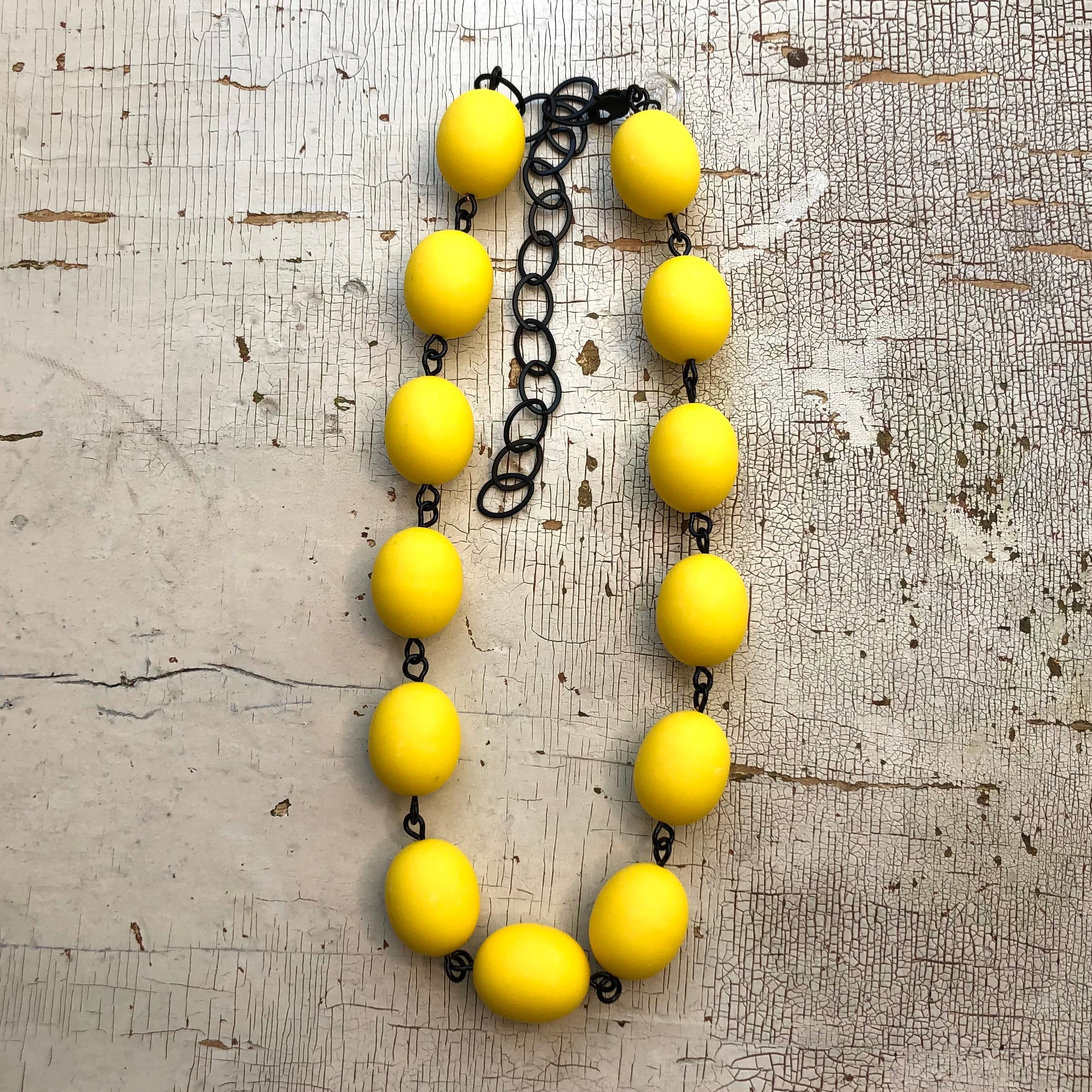 Yellow Matte Oval Beaded Amelia Necklace