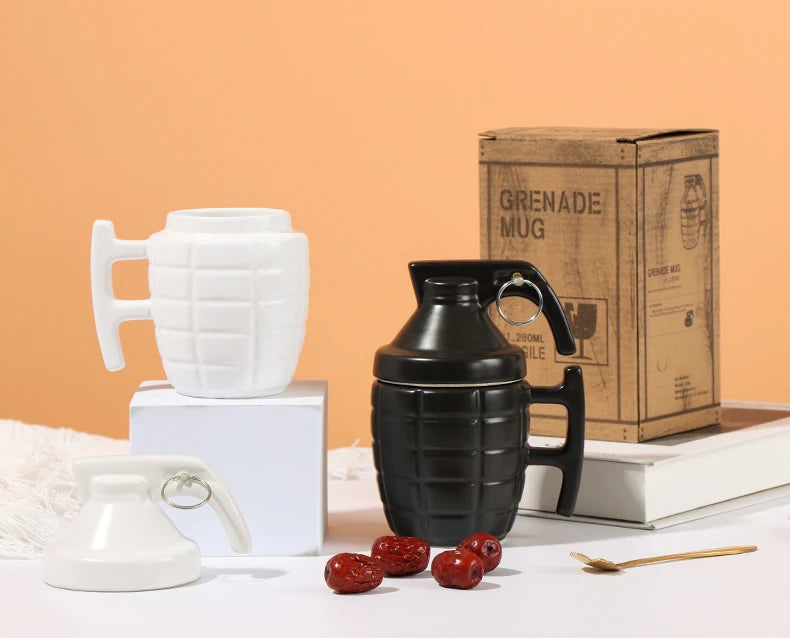 Retro Pop Art Ceramic Grenade Mug with Lid