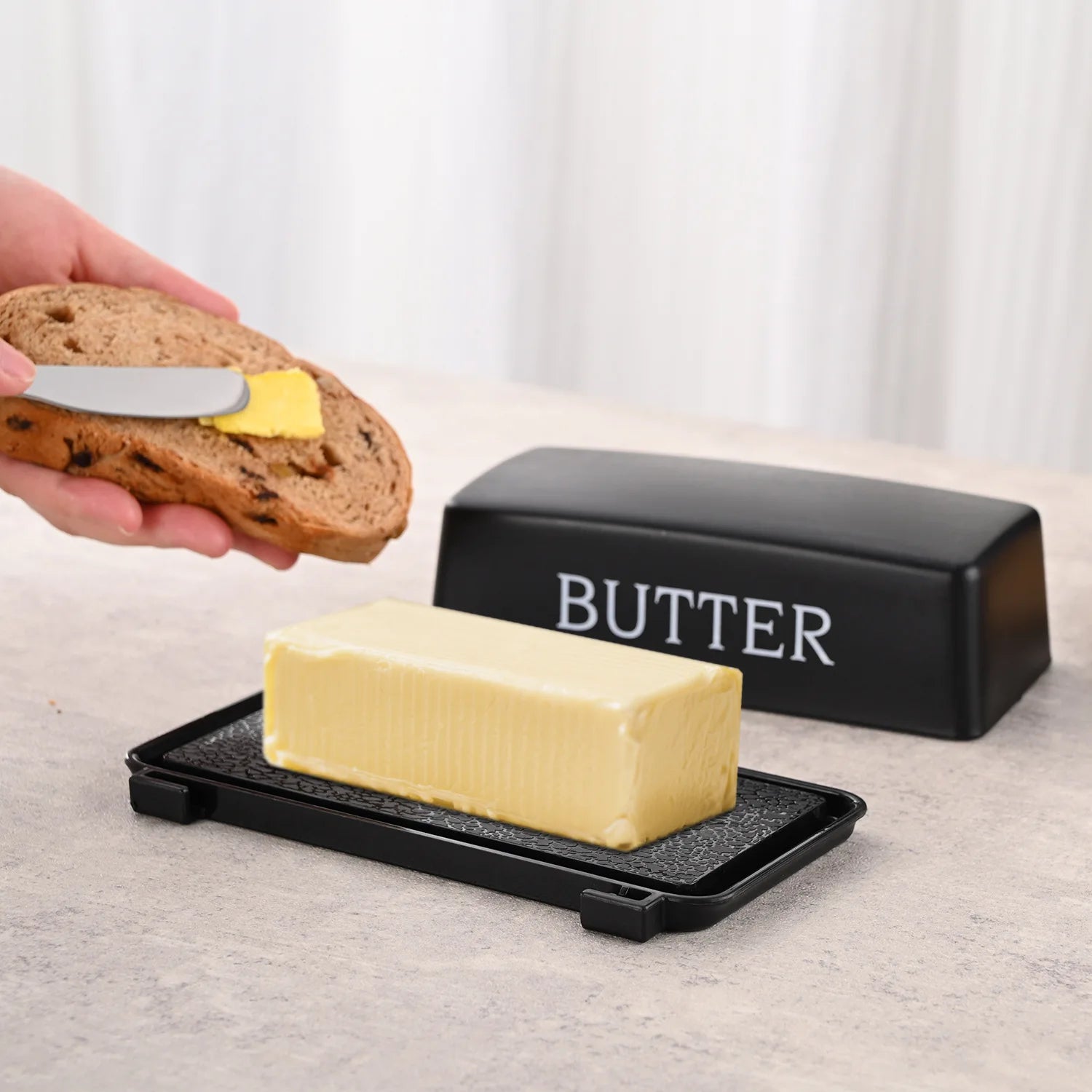 Retro Bistro Sealed Butter Box & Built-In Slicer Knife