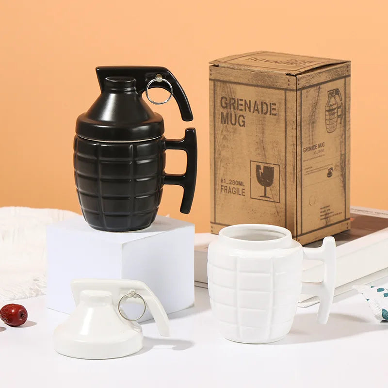 Retro Pop Art Ceramic Grenade Mug with Lid