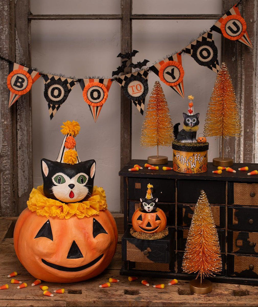 Cecil Cat on Box by Bethany Lowe Designs