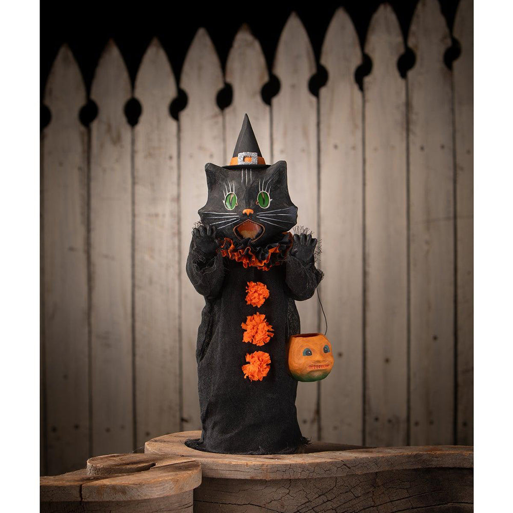 Medium Scaredy Cat Ghoul by Bethany Lowe Designs