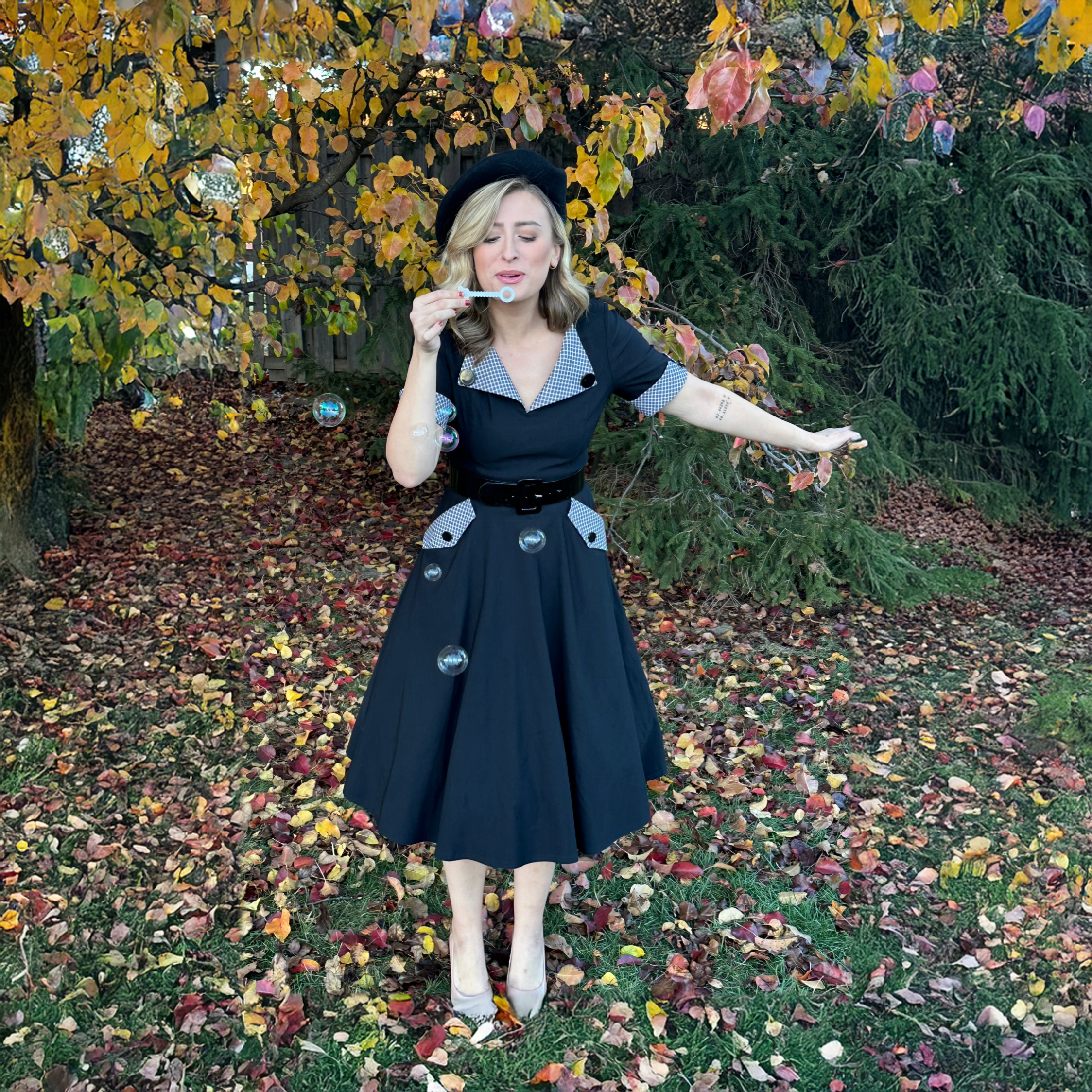 Trixie Circle Dress in Black